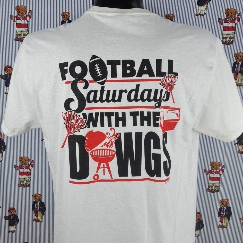 New with tags Georgia Bulldogs Football made for Saturday's graphic LG t-shirt